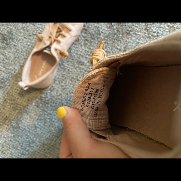 Sperry - Picture 3 of 3